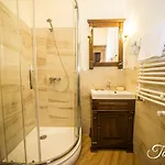 Sempre Bed & Breakfast 4*