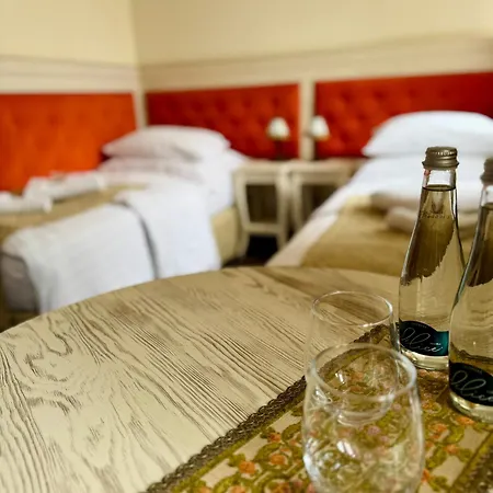 Sempre Frühstückspension 4*