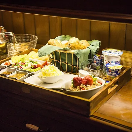 Frühstückspension Sempre 4*