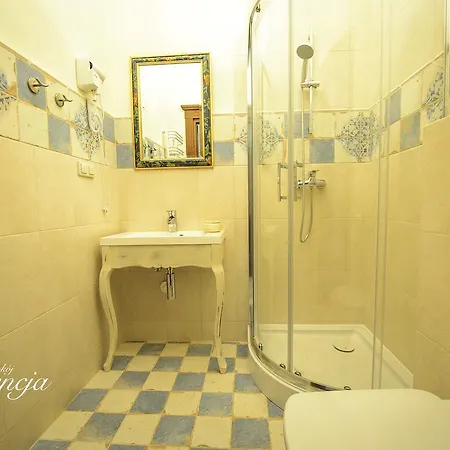 Frühstückspension Sempre 4*