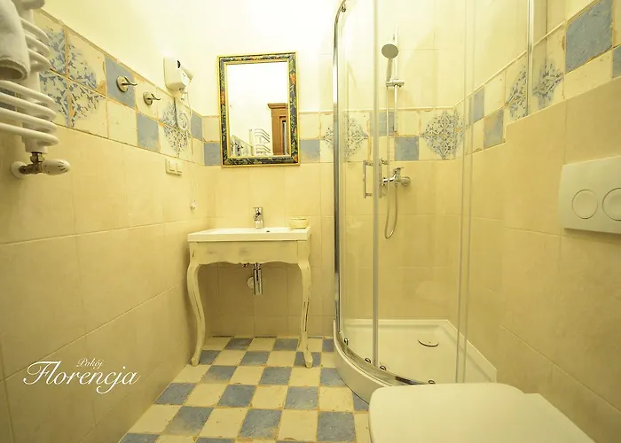 Nocleg ze śniadaniem Sempre 4*